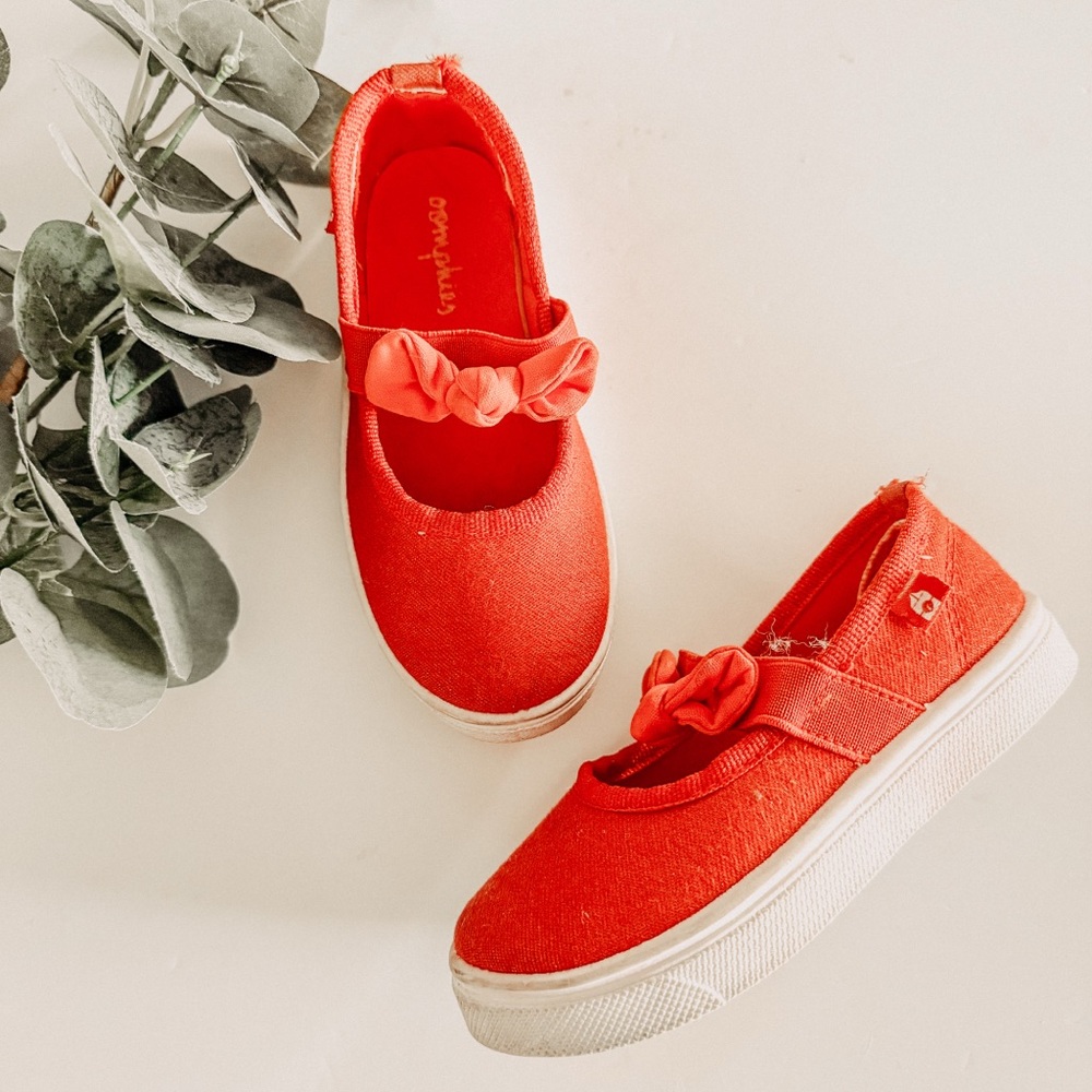 Oomphies Red Kids Sneakers with Bow
